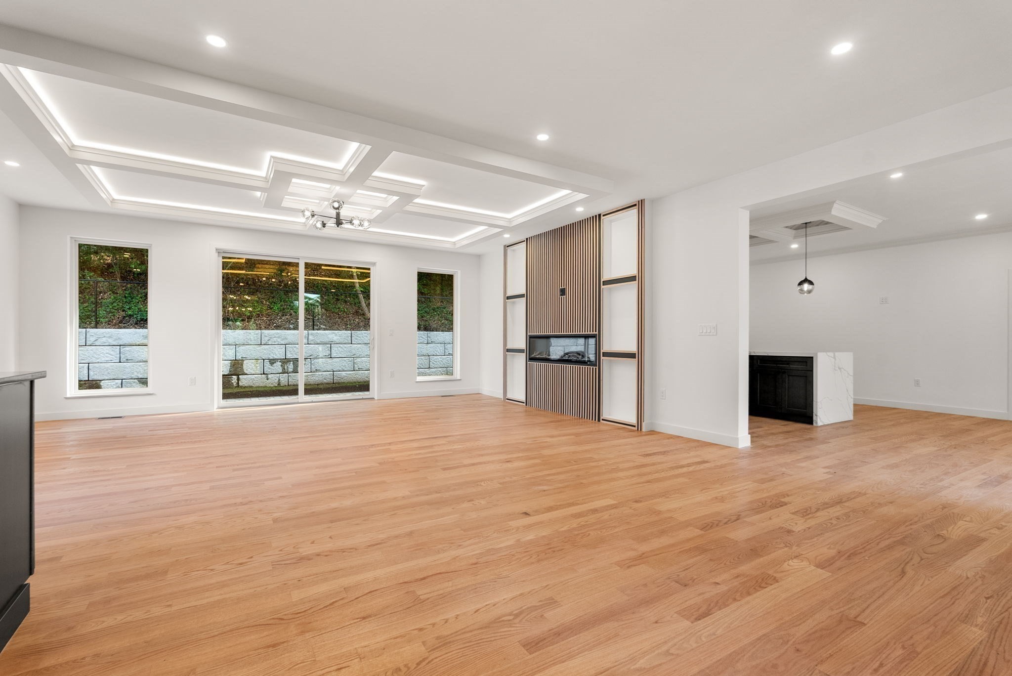 42 Woodbine Circle Property Photo 6