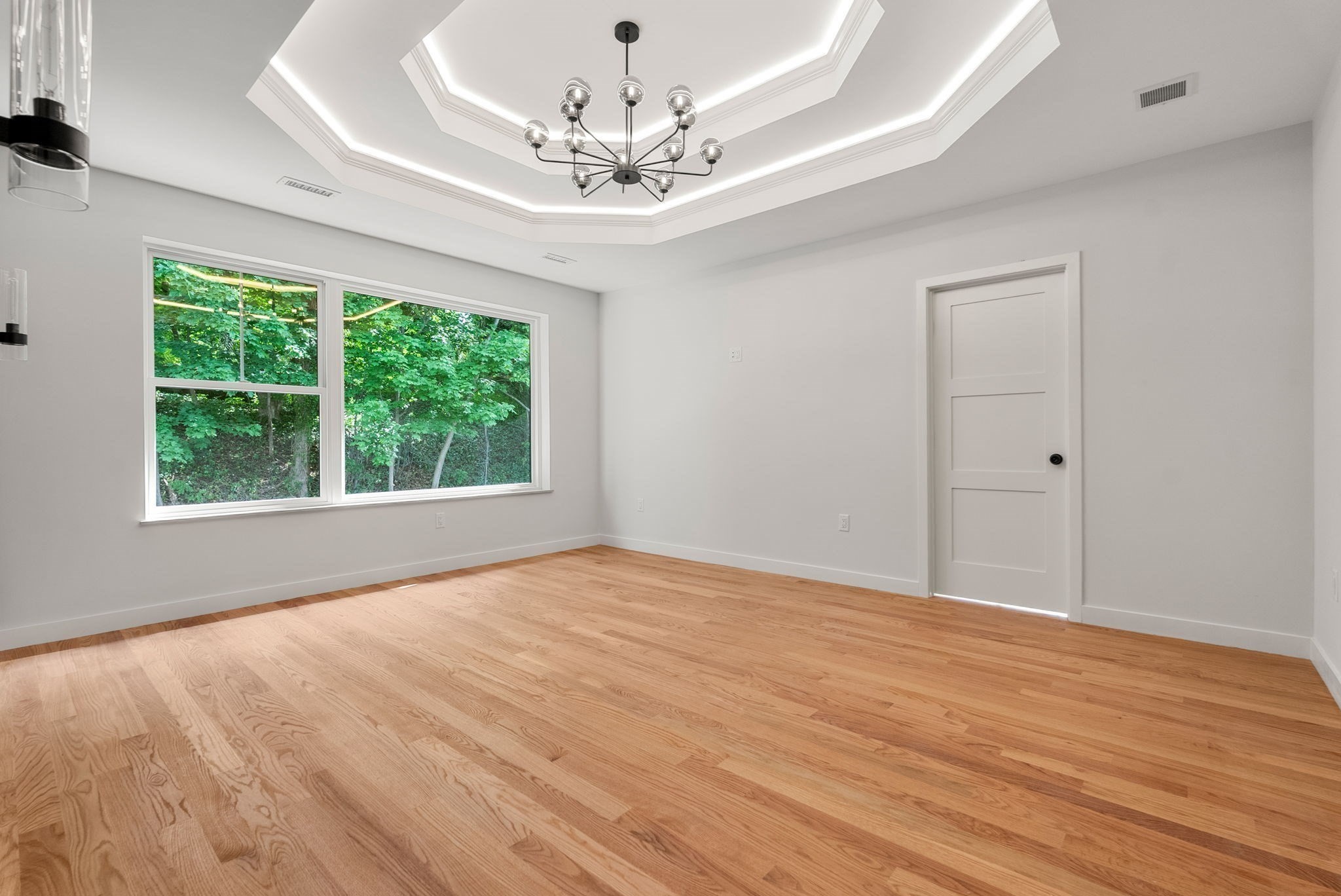 42 Woodbine Circle Property Photo 19