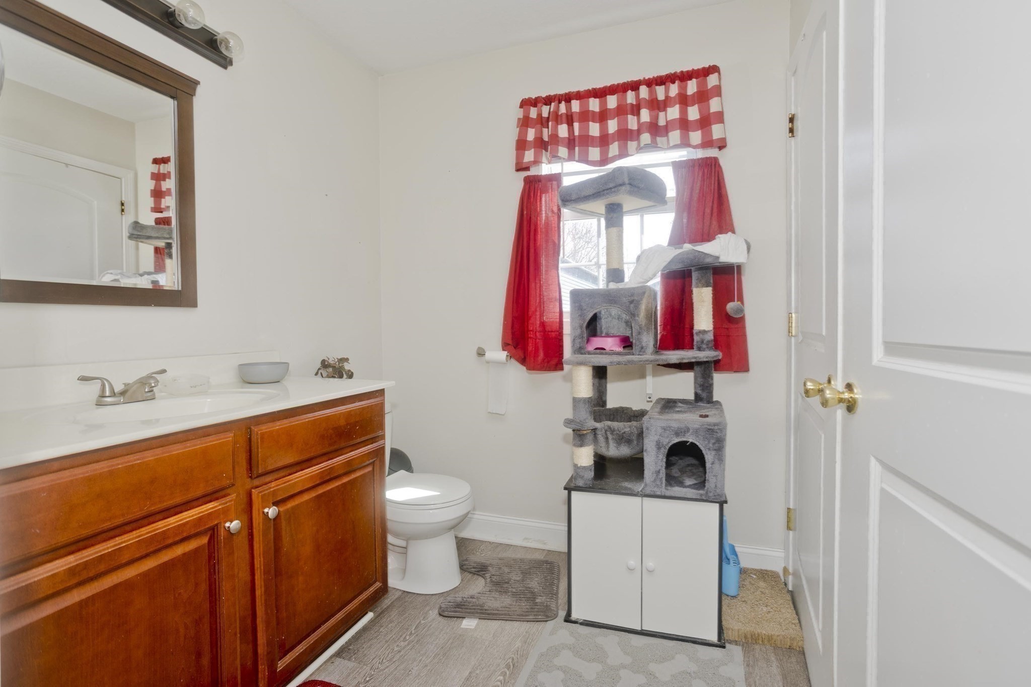 31 Acrebrook Rd Property Photo 9