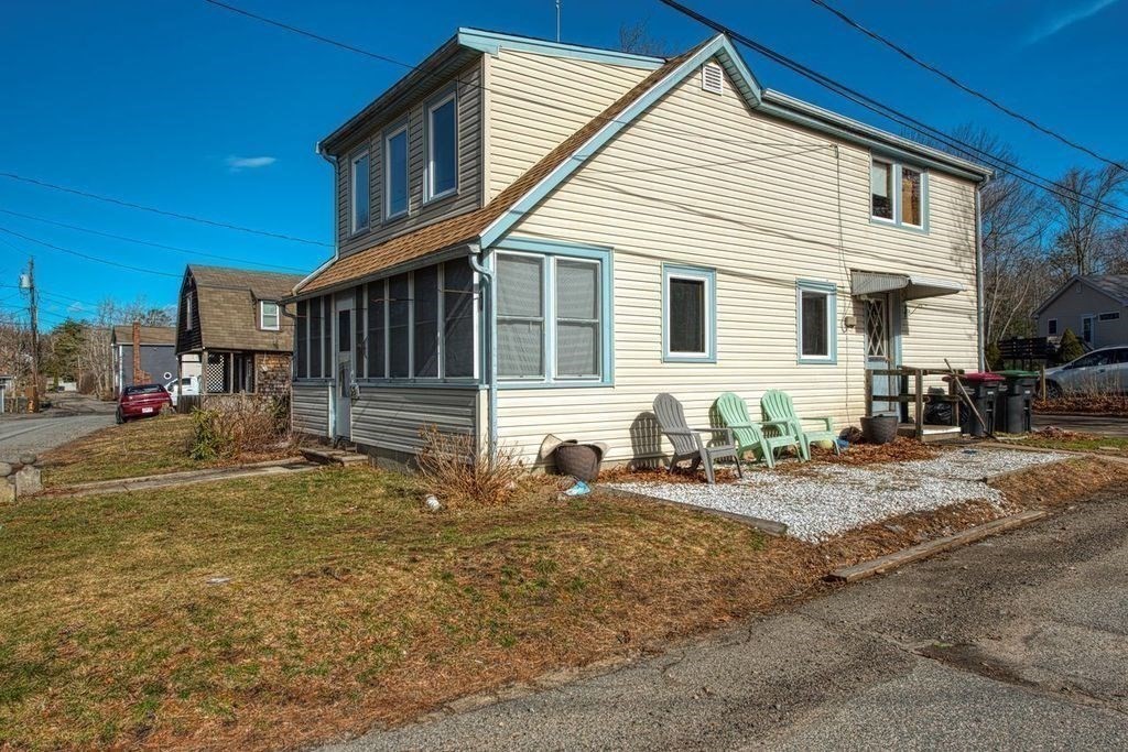 22 Ocean Ave Property Photo 2