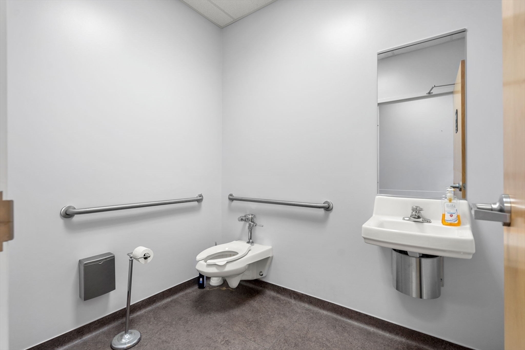 25 Marston St # 402 Property Photo 25