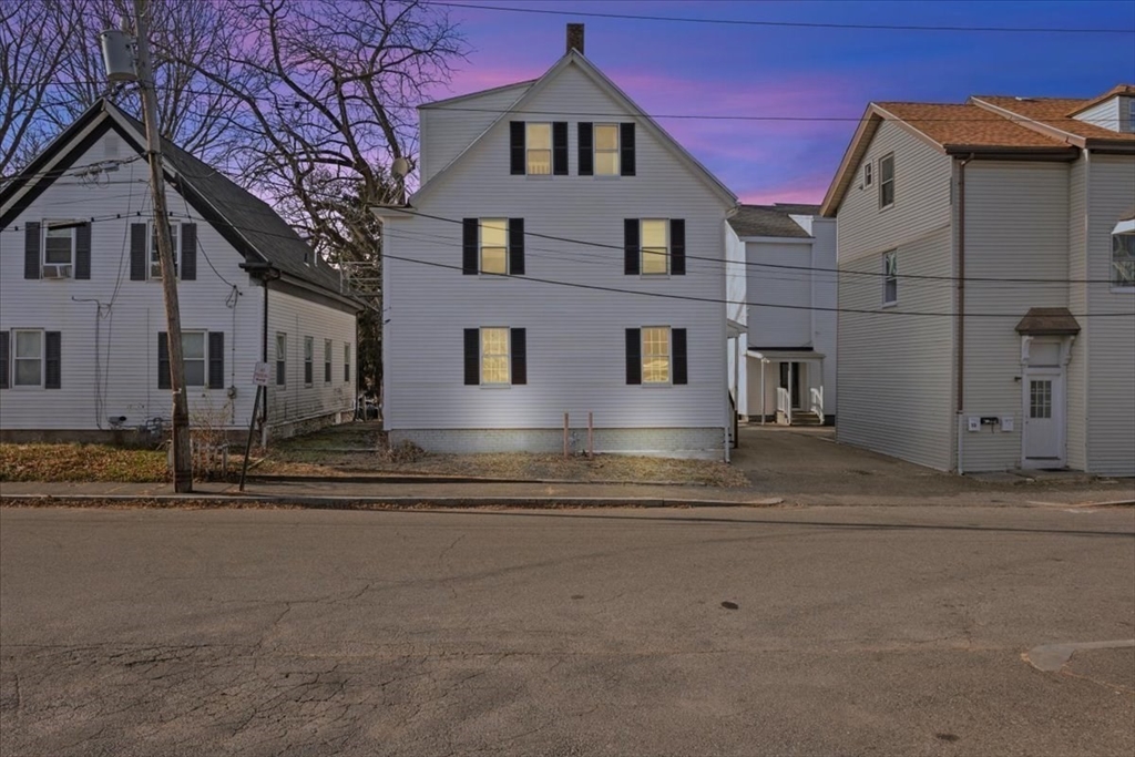 46 Grove St Property Photo 2