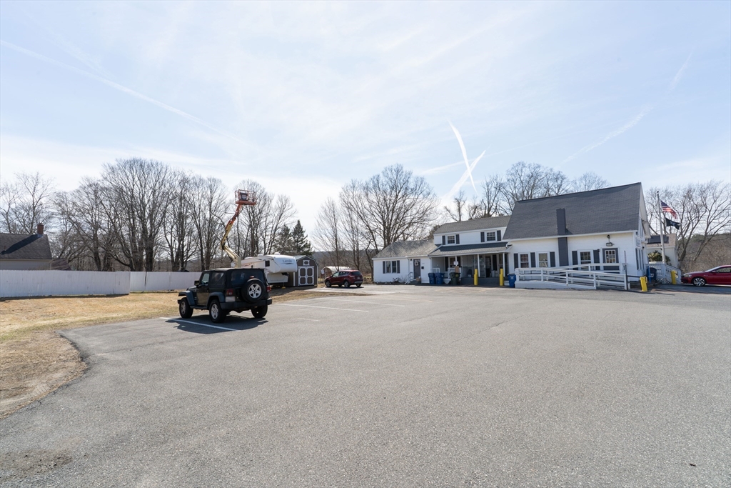 2 Monson Rd Property Photo 8
