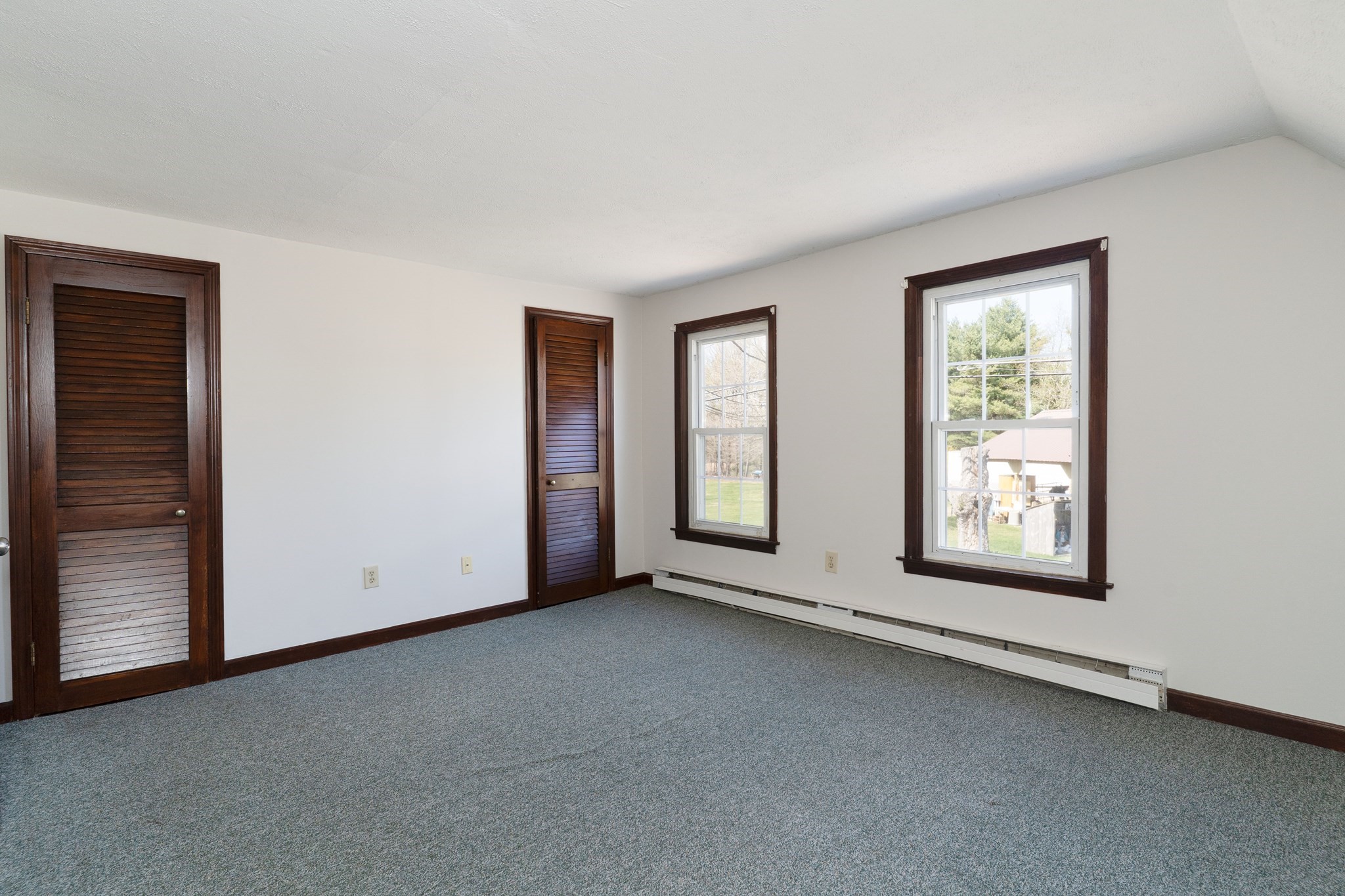 2 Monson Rd Property Photo 24