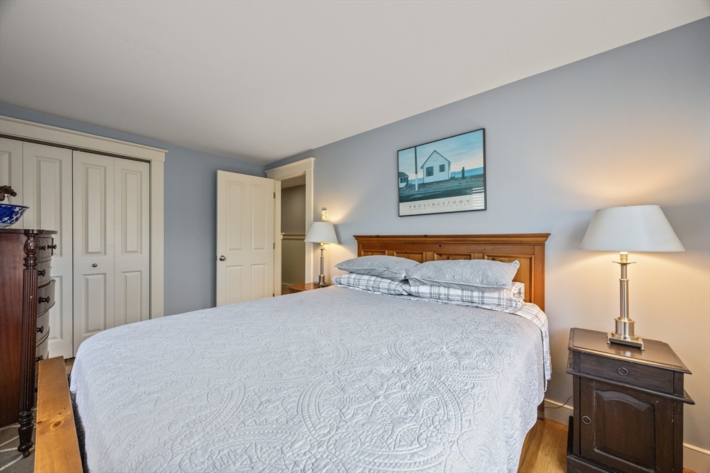 10 Seashore Park Drive Property Photo 15