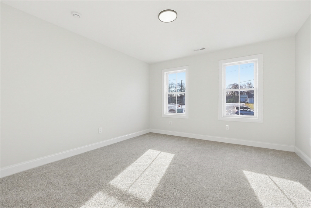 673 Pleasant Street Property Photo 26