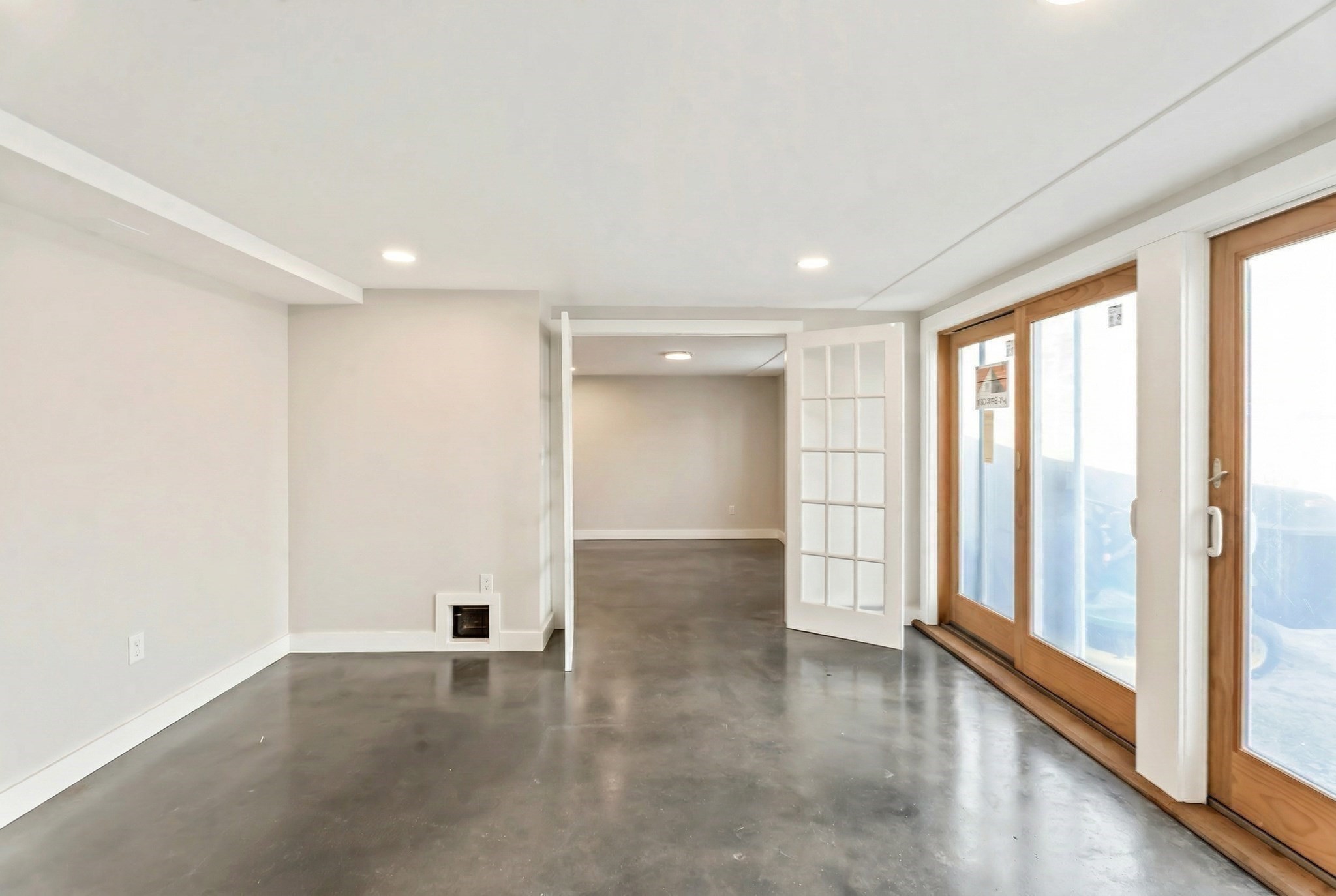 81 Whalers Walk Property Photo 34