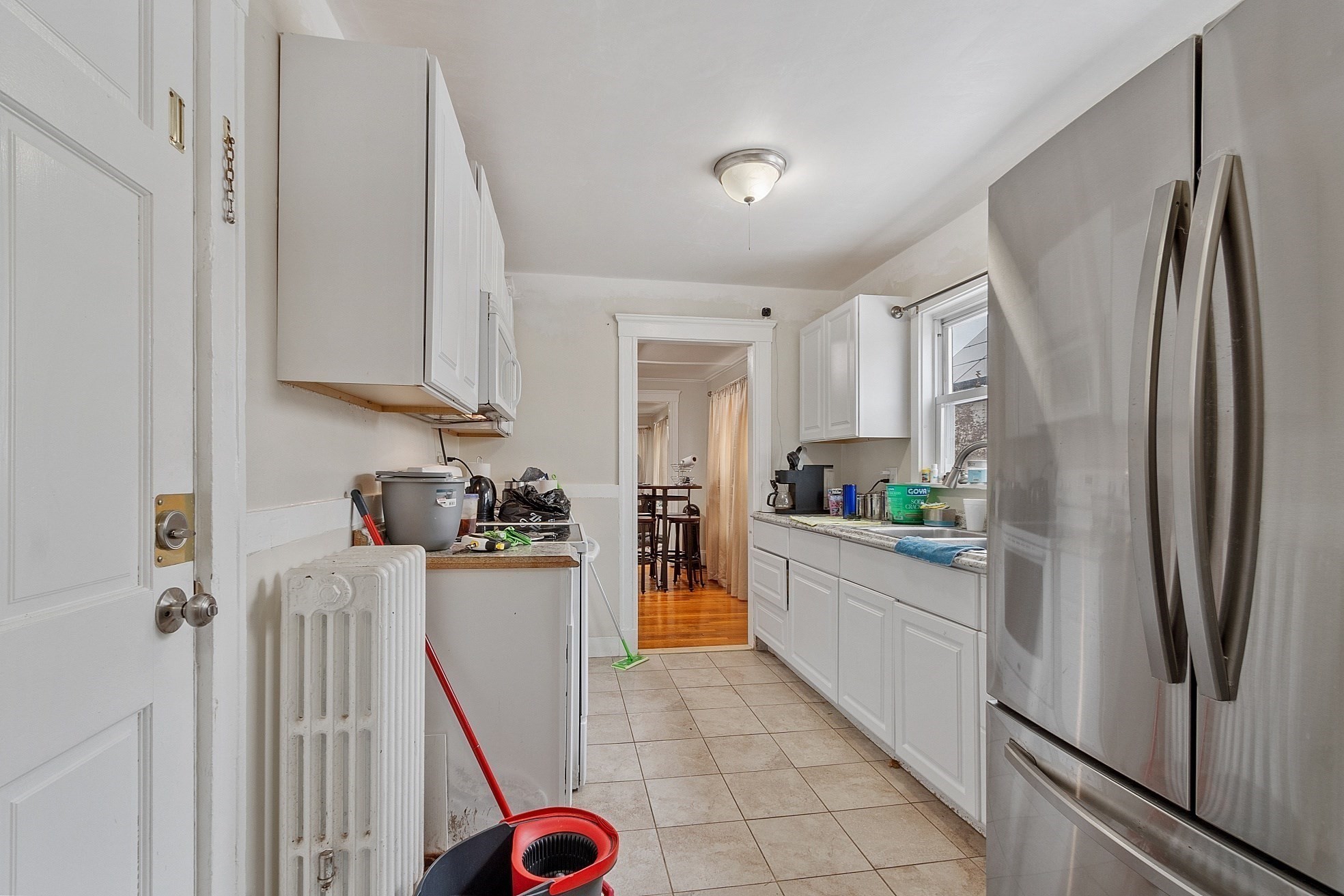 48 Saratoga St Property Photo 12