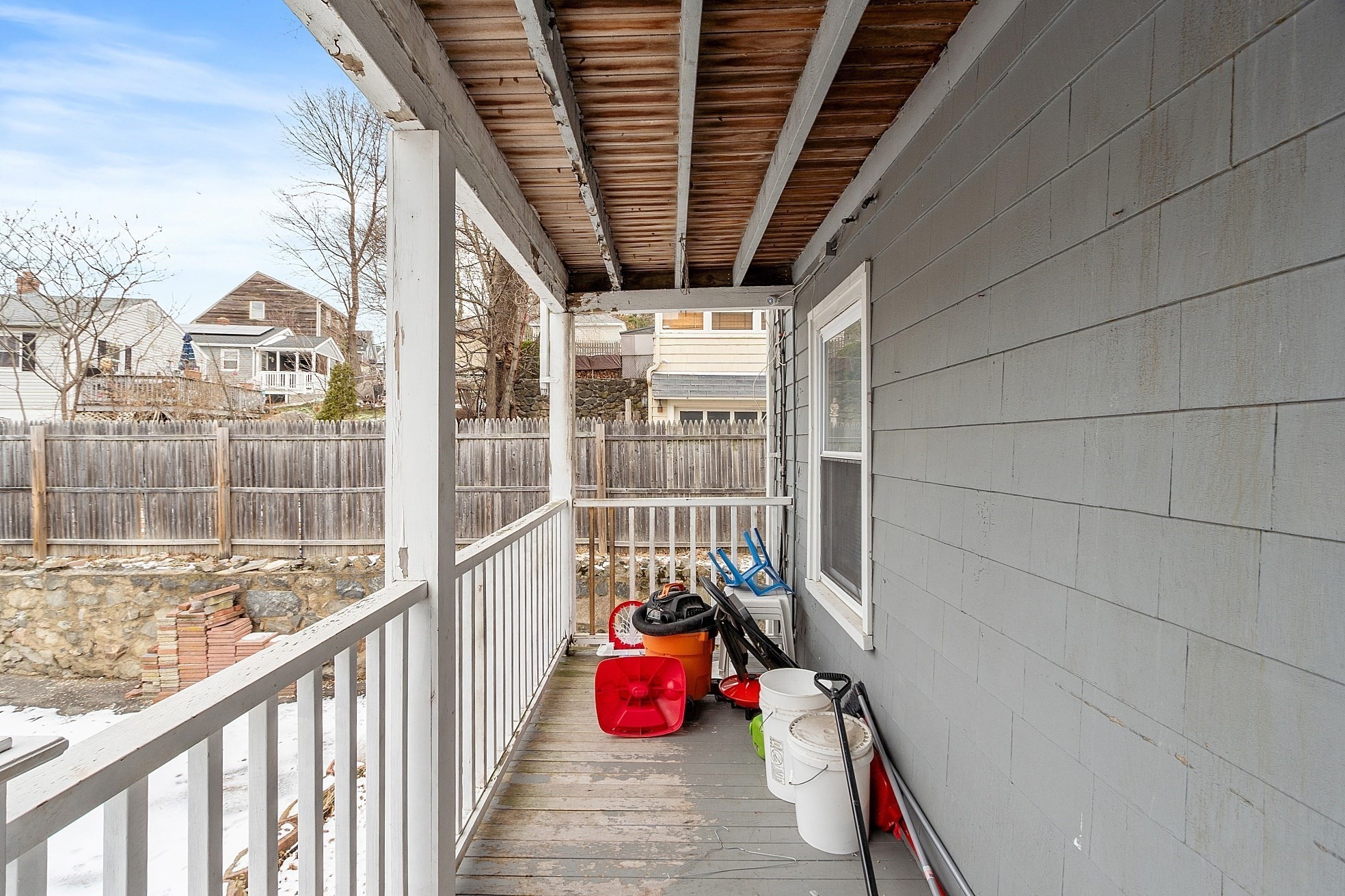 48 Saratoga St Property Photo 30
