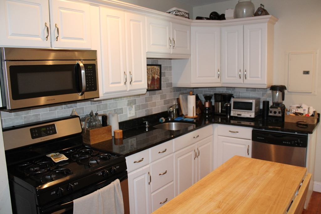 200 I Street # 2 Property Photo 6