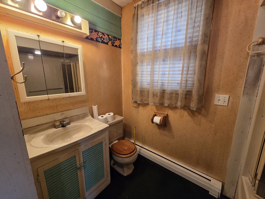 54 Slocum St Property Photo 21