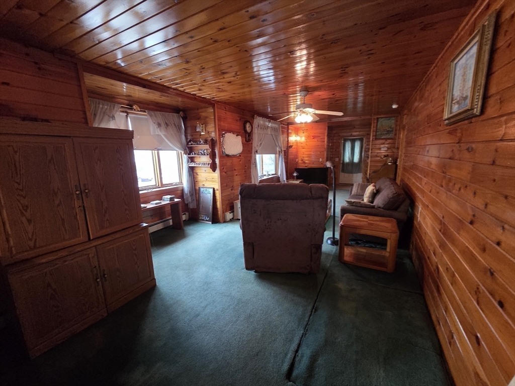 54 Slocum St Property Photo 23
