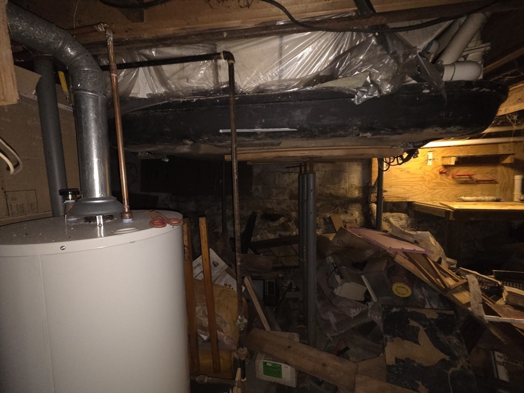 54 Slocum St Property Photo 27