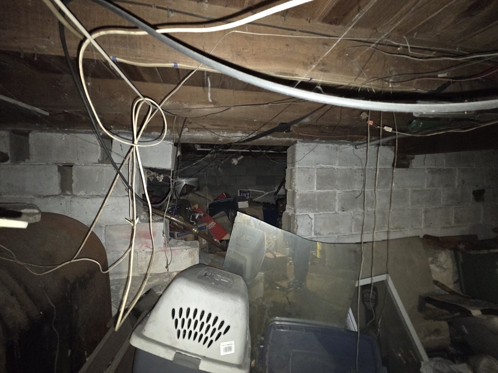 54 Slocum St Property Photo 30
