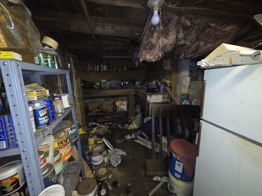 54 Slocum St Property Photo 31
