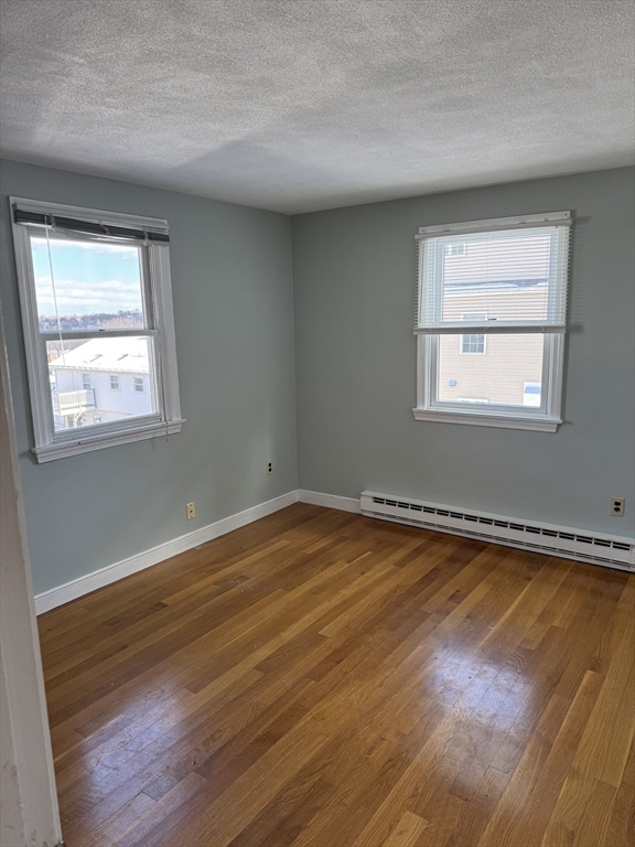 90-92 Sylvia St # 2 Property Photo 14