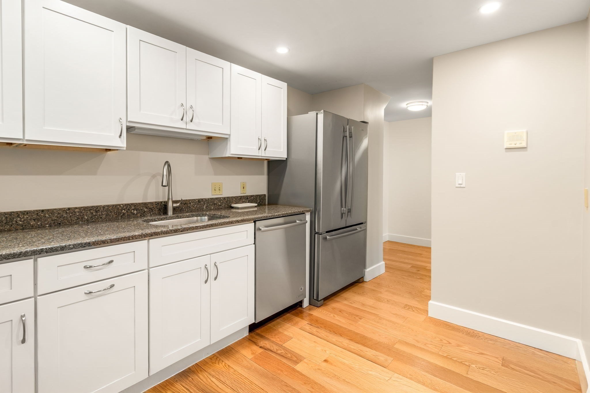 100 Fulton St # 3q Property Photo 5