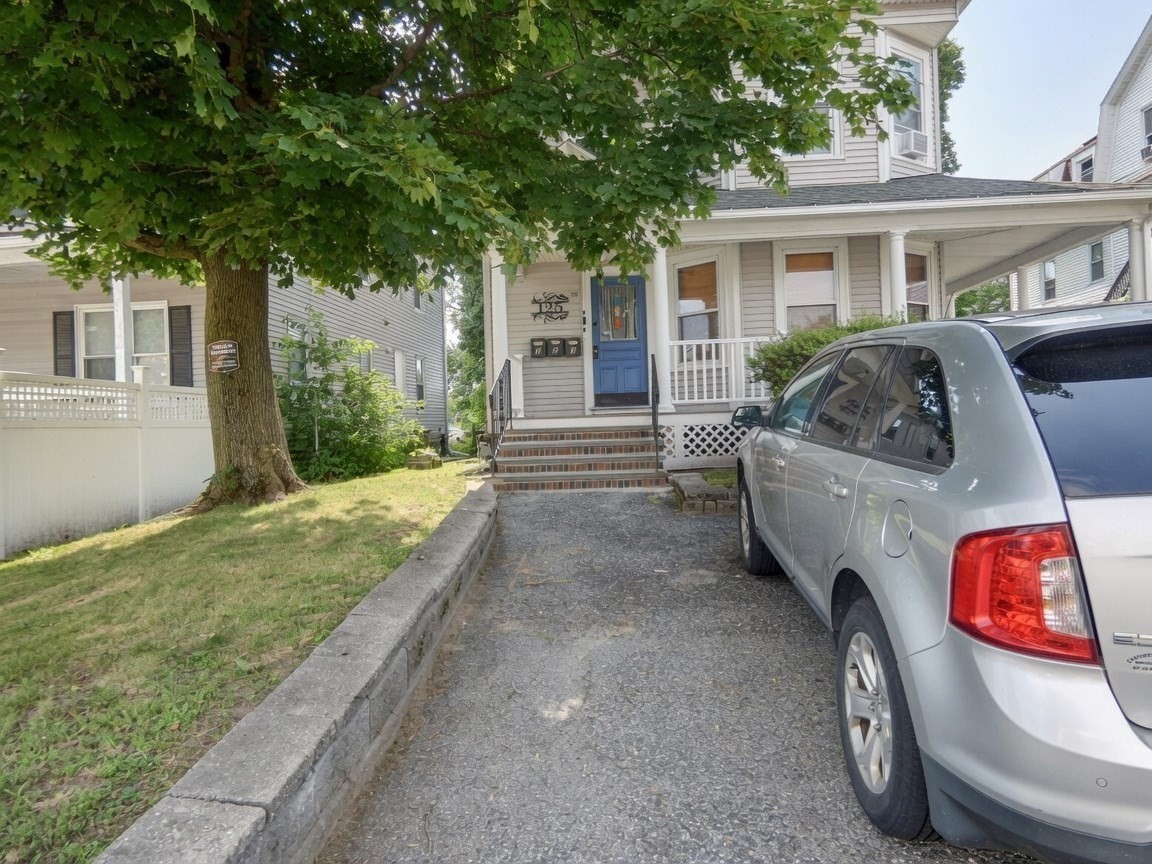 125 Vernon Street # C Property Photo 1