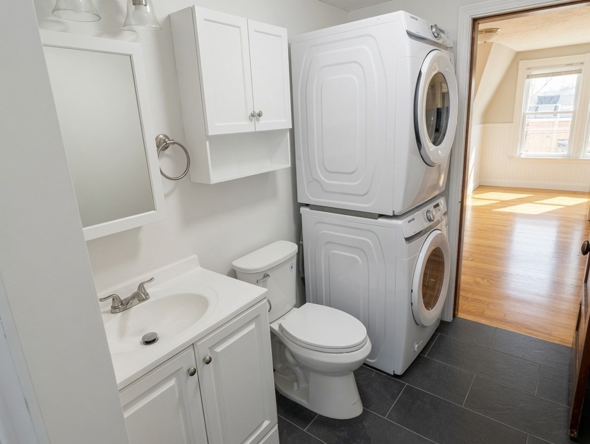 125 Vernon Street # C Property Photo 9