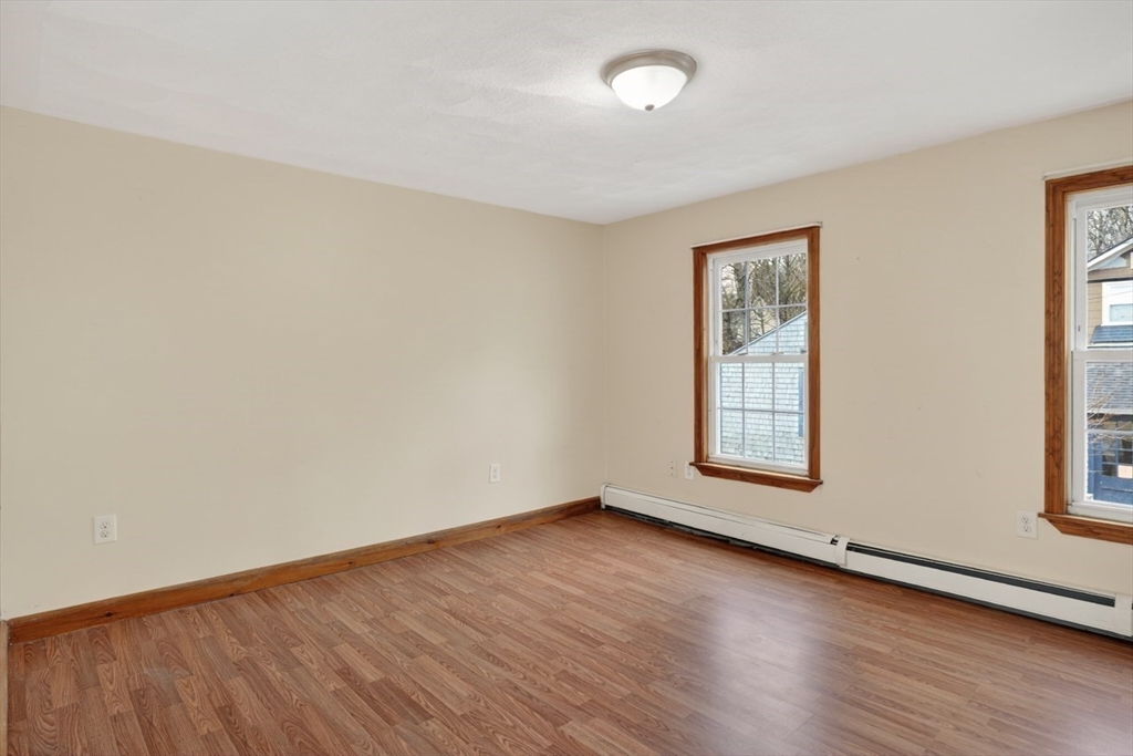 17 Mason St Property Photo 17