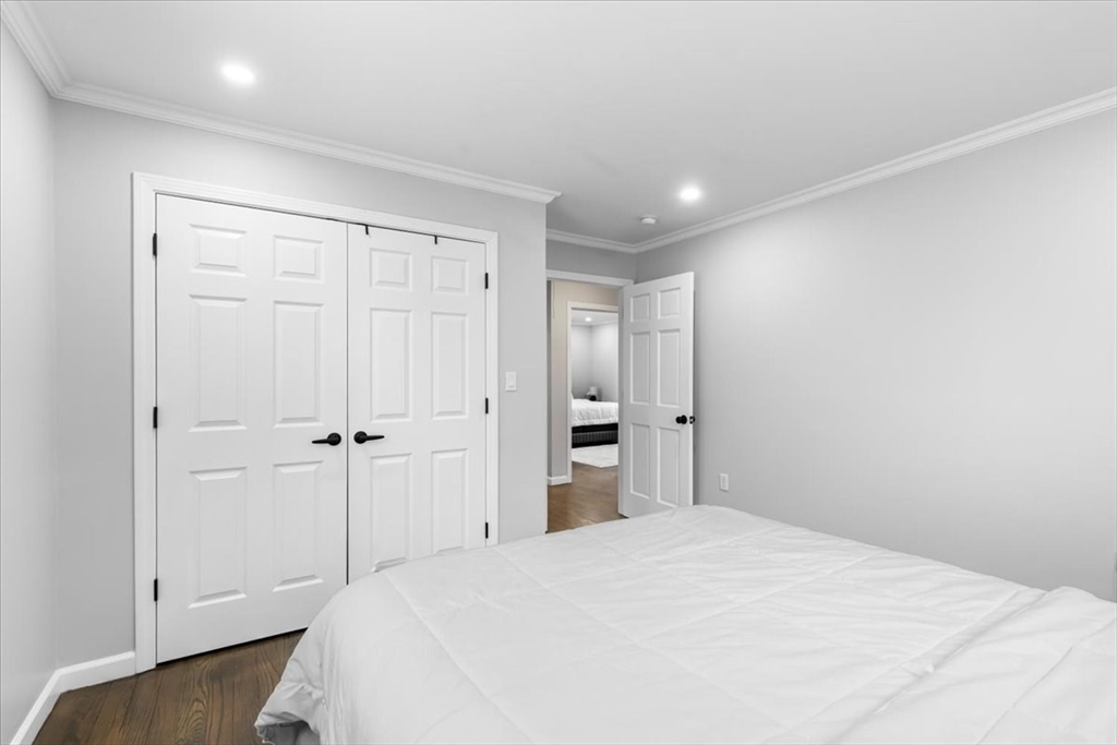 77 Cedar Property Photo 16