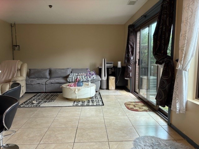 64 Laurelwood Dr # 64 Property Photo 4