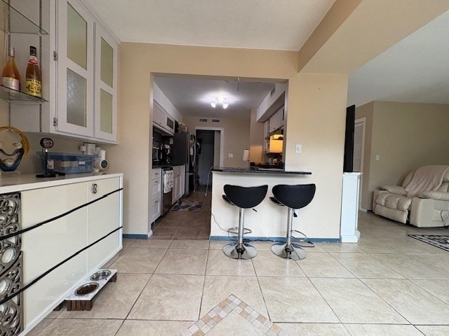 64 Laurelwood Dr # 64 Property Photo 6