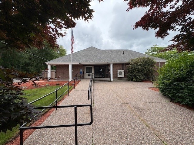 64 Laurelwood Dr # 64 Property Photo 15