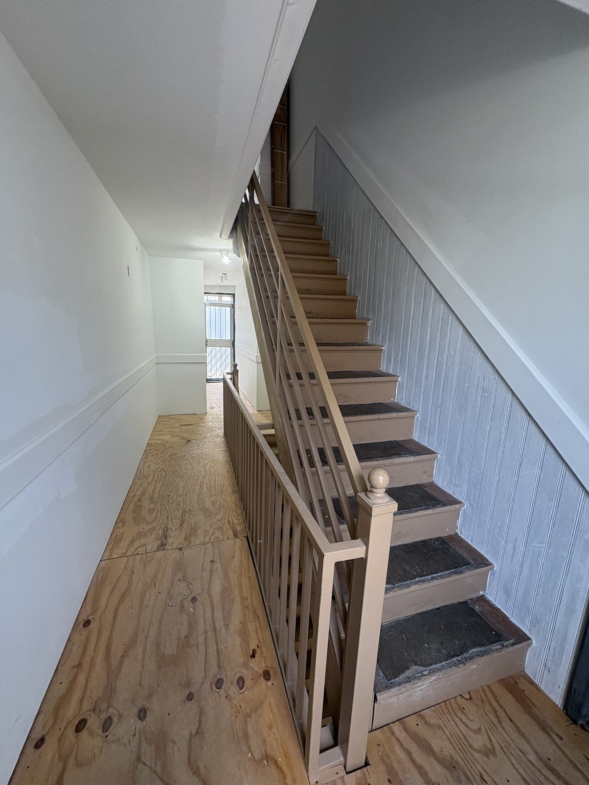 632 S East Property Photo 1