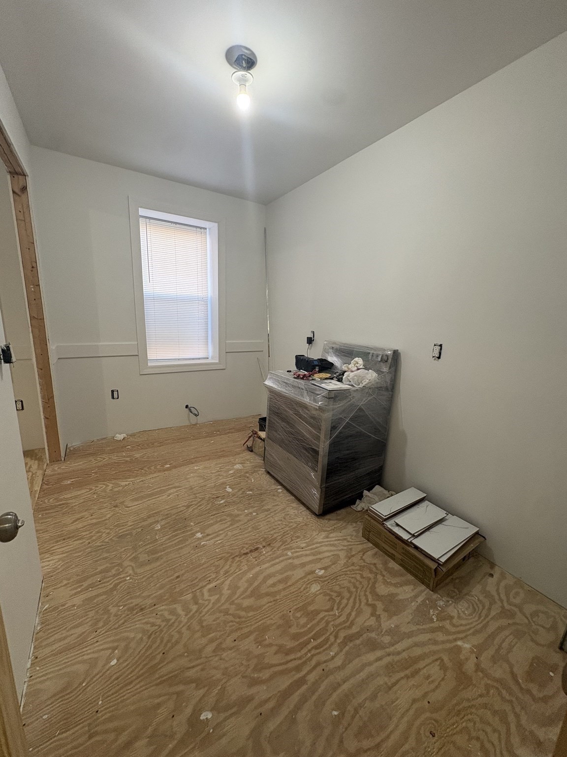 632 S East Property Photo 9