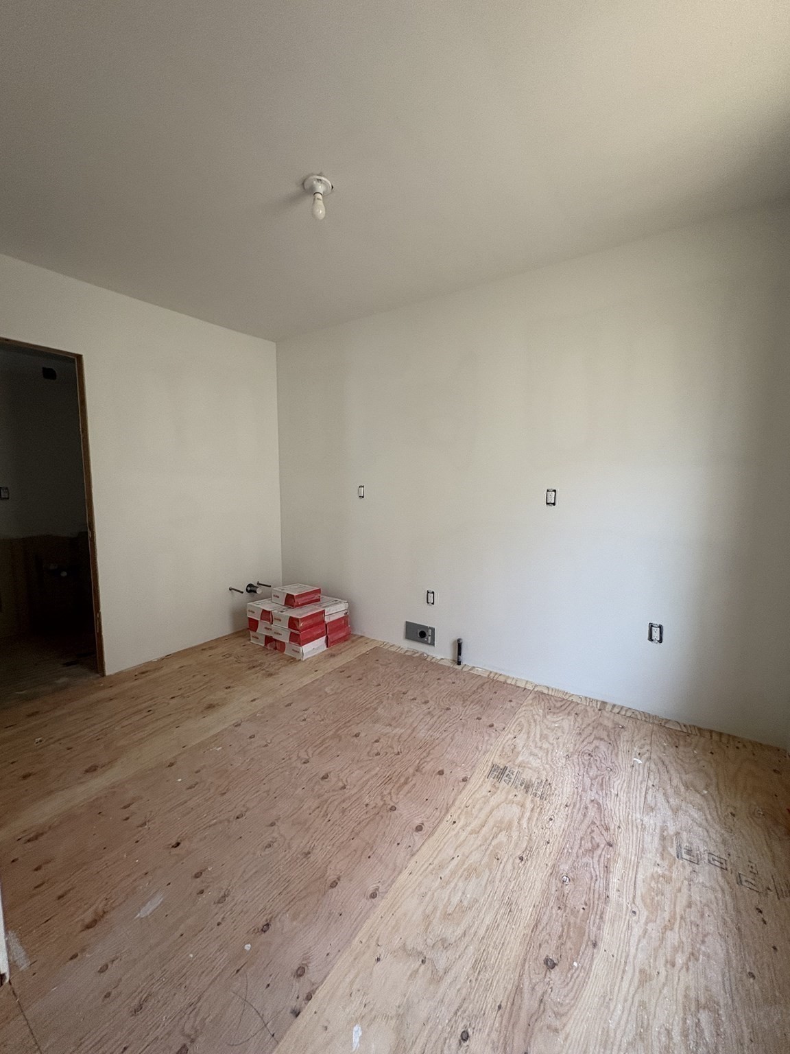 632 S East Property Photo 19