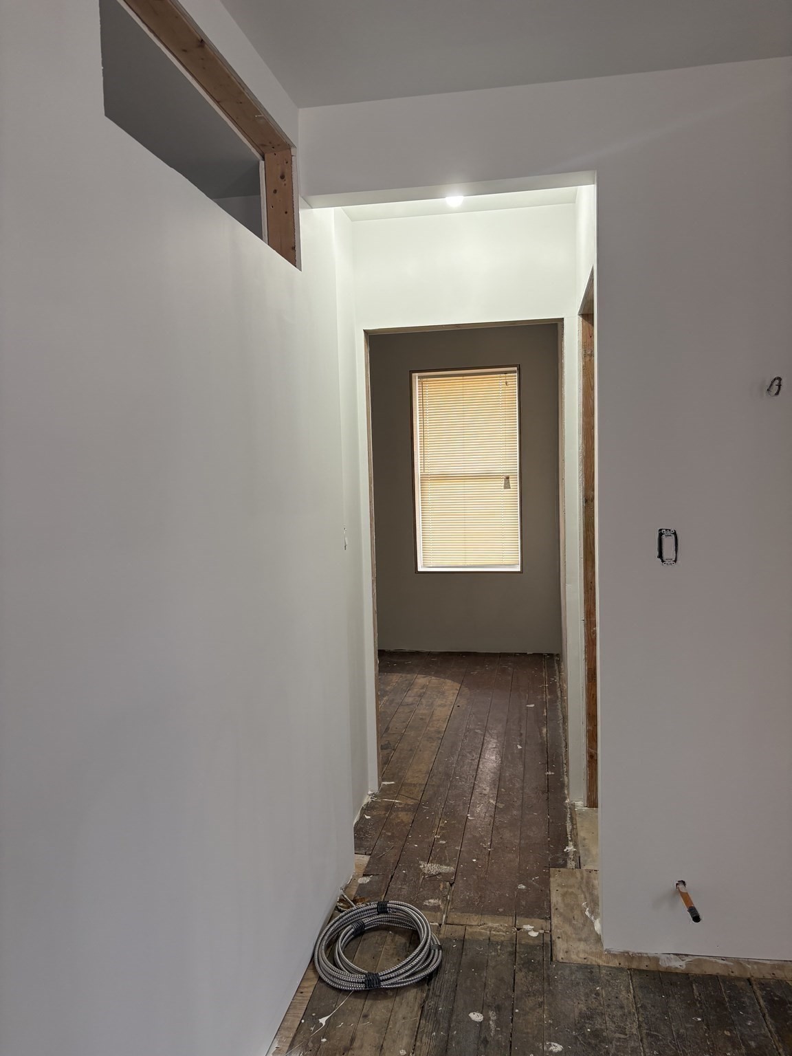 632 S East Property Photo 24