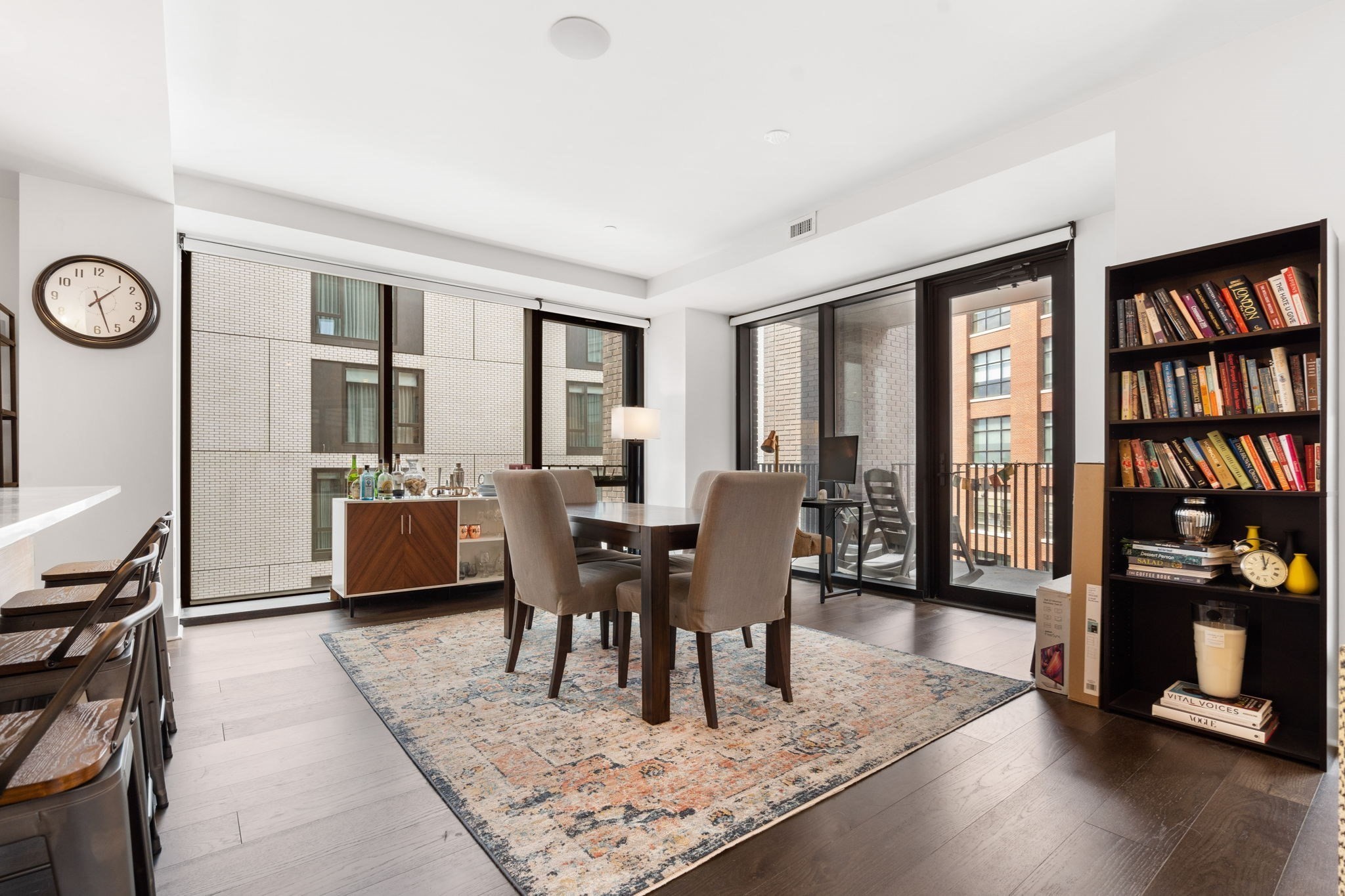 14 W Broadway # 601 Property Photo 6