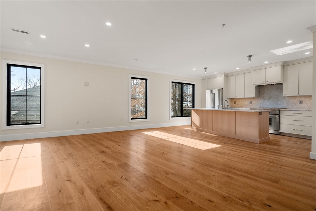 34 Vinton Street Property Photo 7
