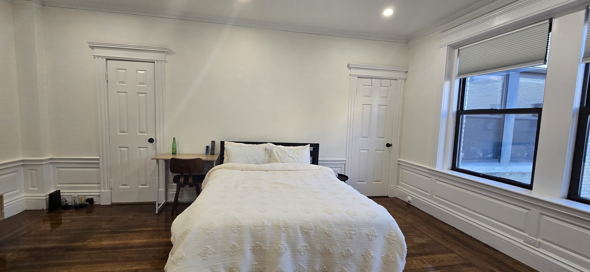 466 Commonweatlh # 807 Property Photo 24
