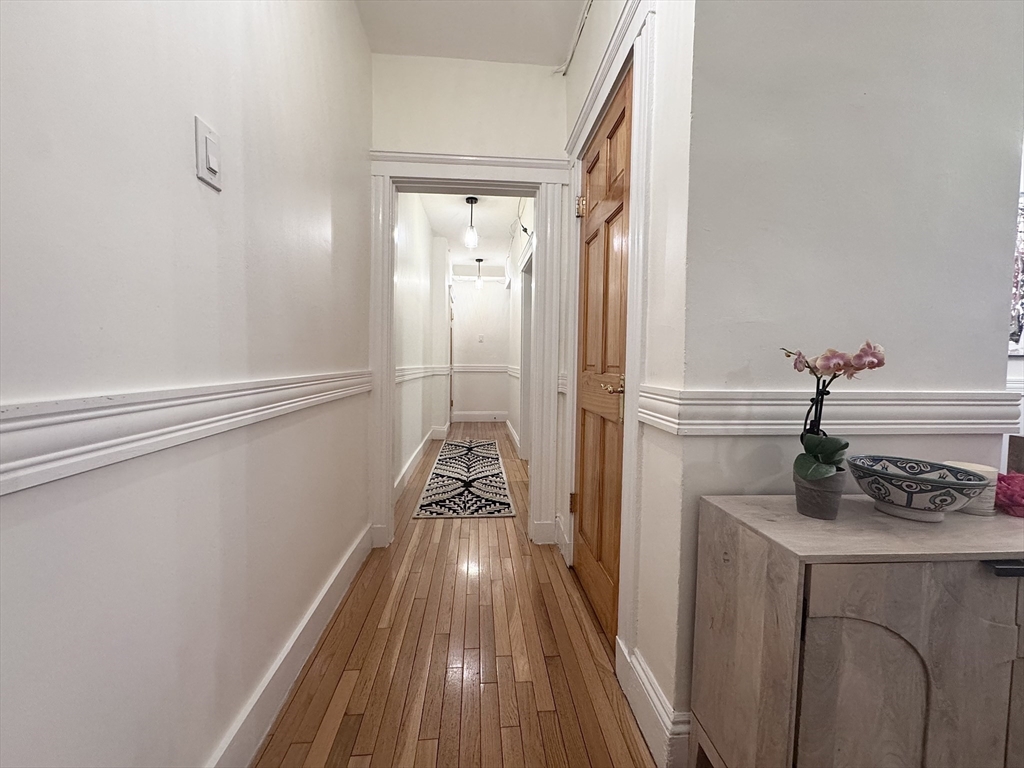 139 Beaconsfield # 1b Property Photo 9
