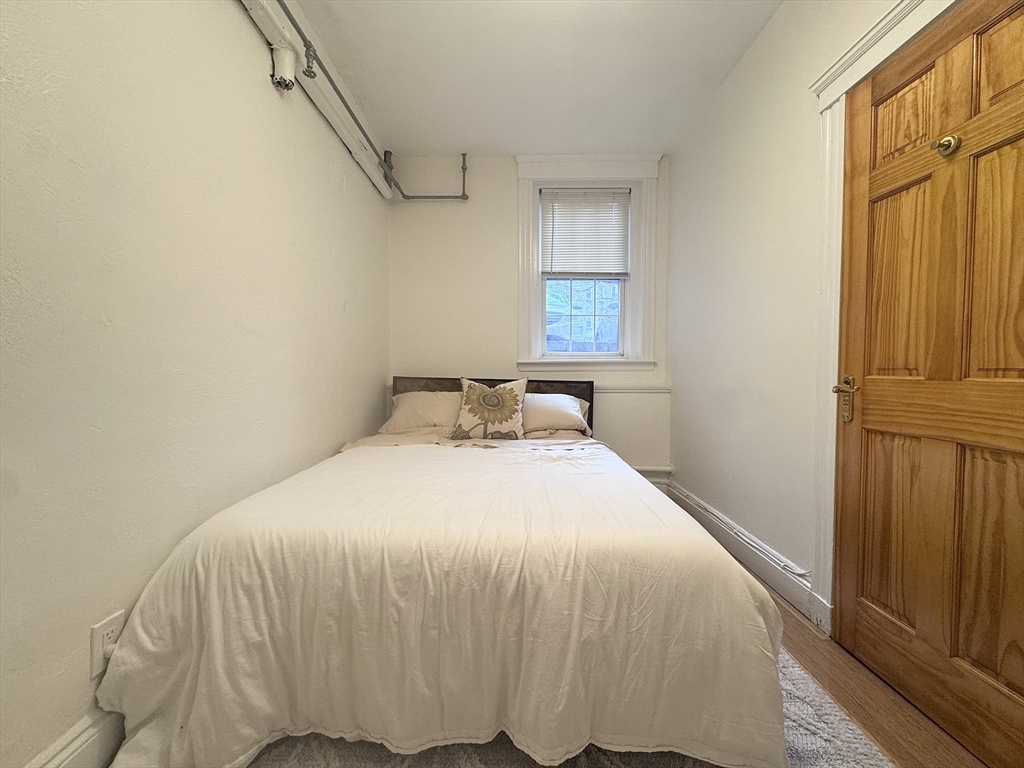 139 Beaconsfield # 1b Property Photo 16