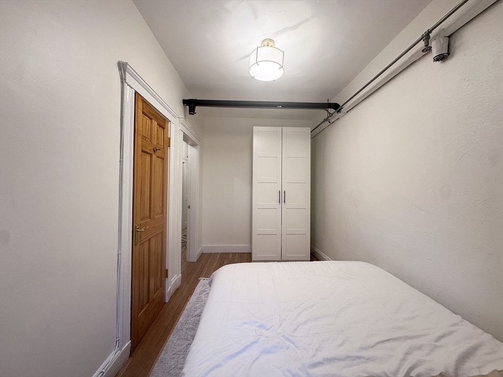 139 Beaconsfield # 1b Property Photo 17
