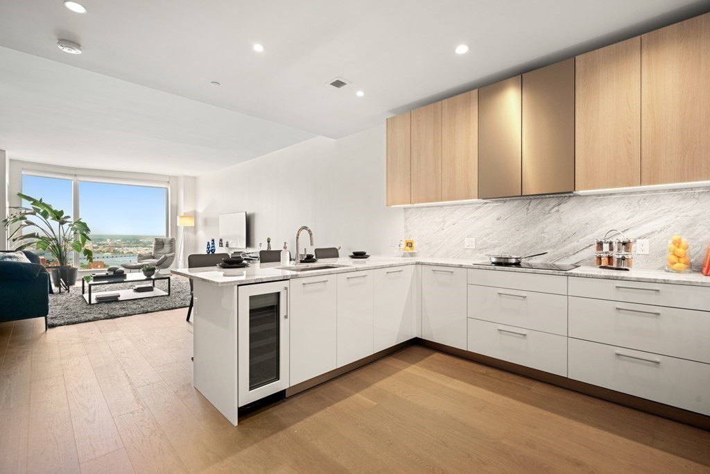 240 Devonshire Street # 5103 Property Photo 2