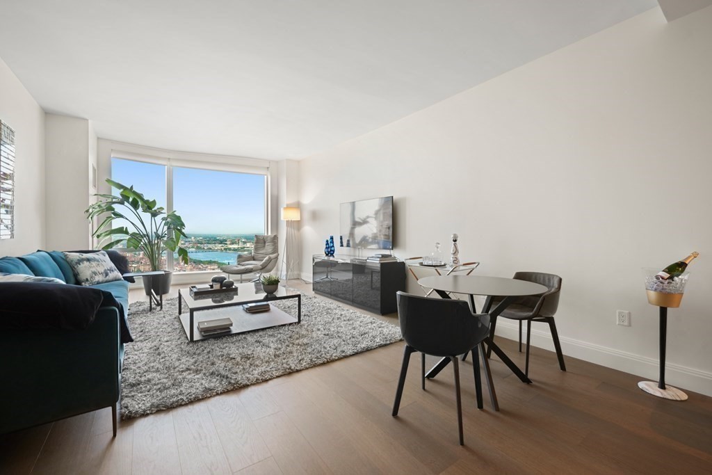 240 Devonshire Street # 5103 Property Photo 6