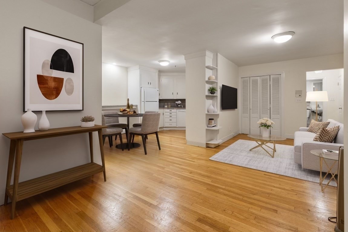 290 Commonwealth Ave # A Property Photo 1