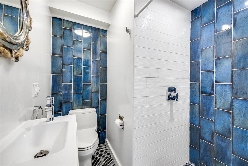 15 Center Street Property Photo 11