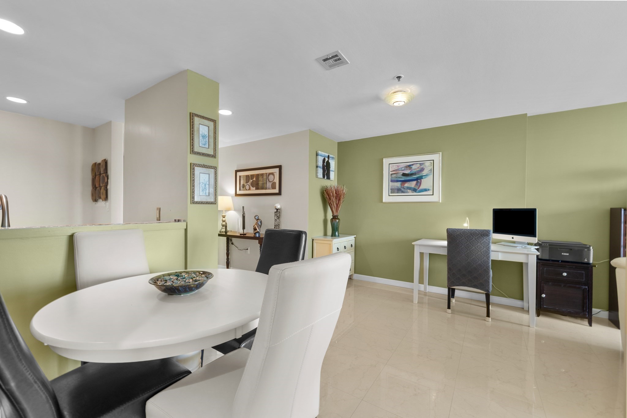 350 Revere Beach Blvd # 12n Property Photo 6