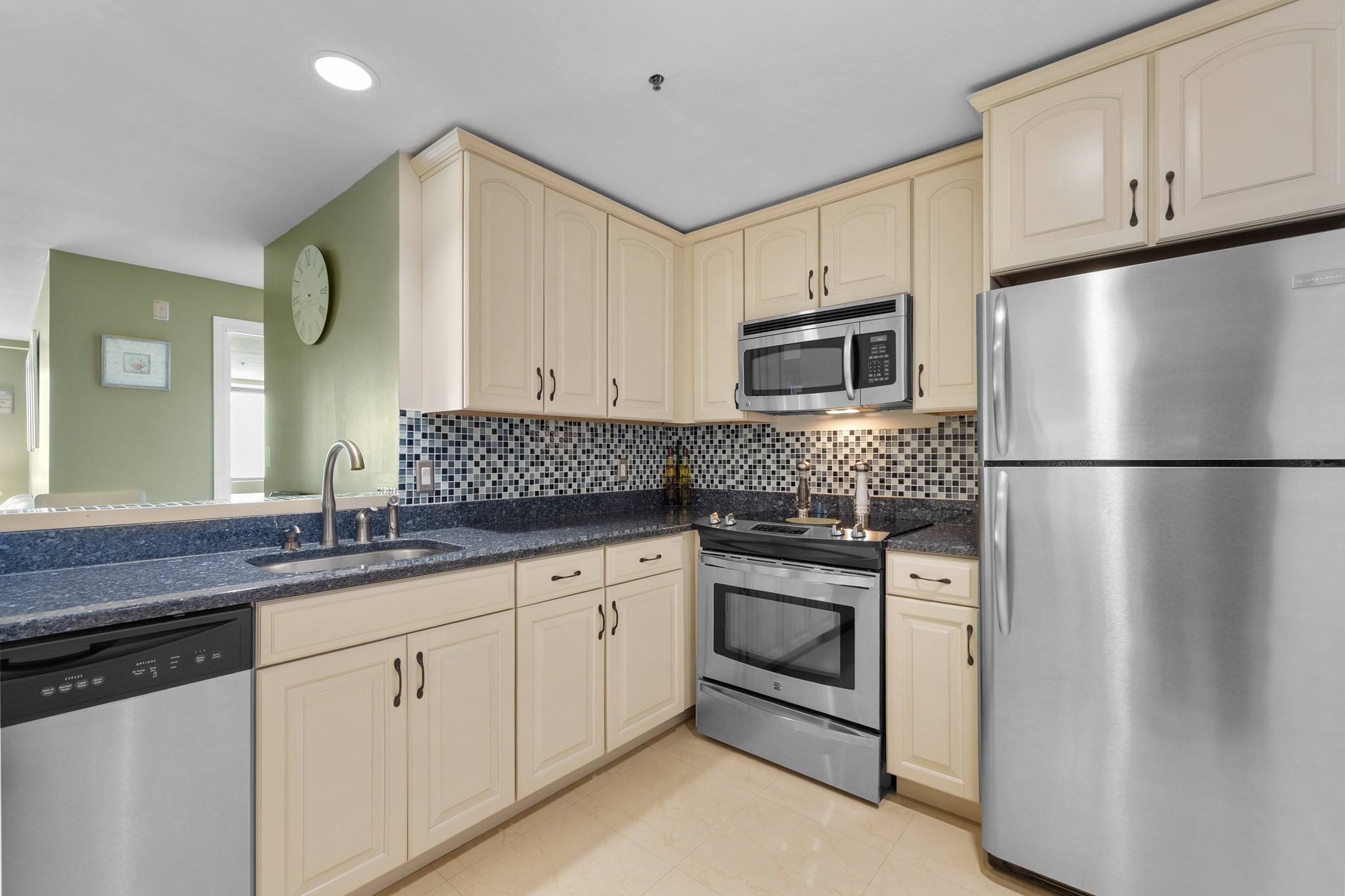 350 Revere Beach Blvd # 12n Property Photo 7