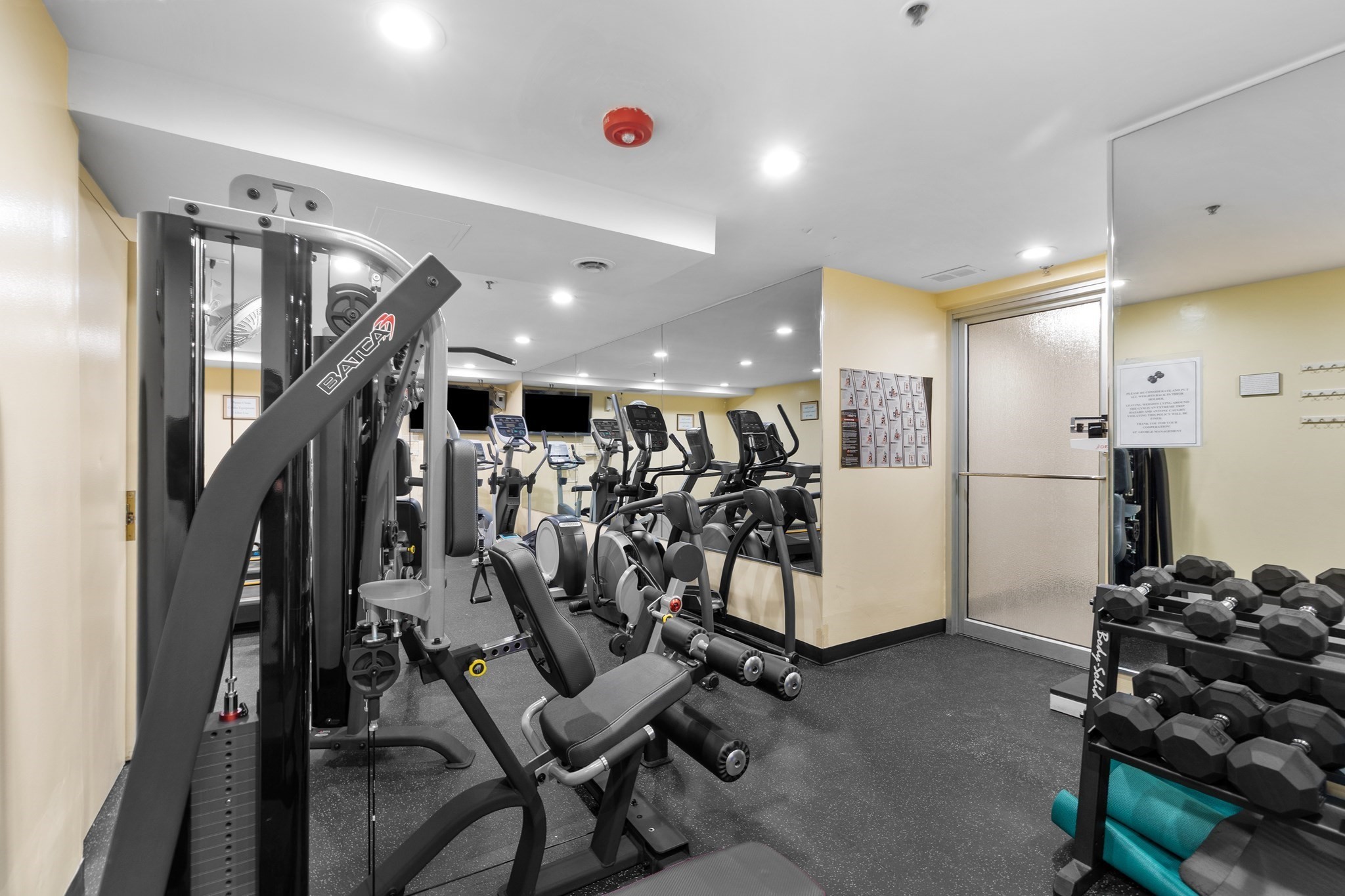 350 Revere Beach Blvd # 12n Property Photo 19