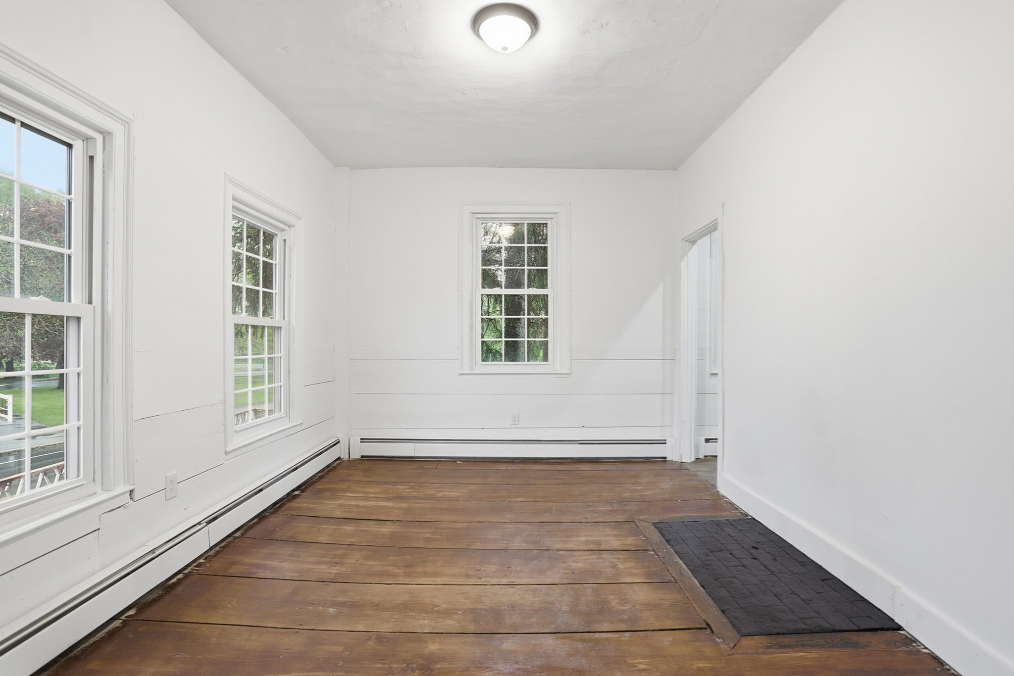 4 Townsend St Property Photo 10