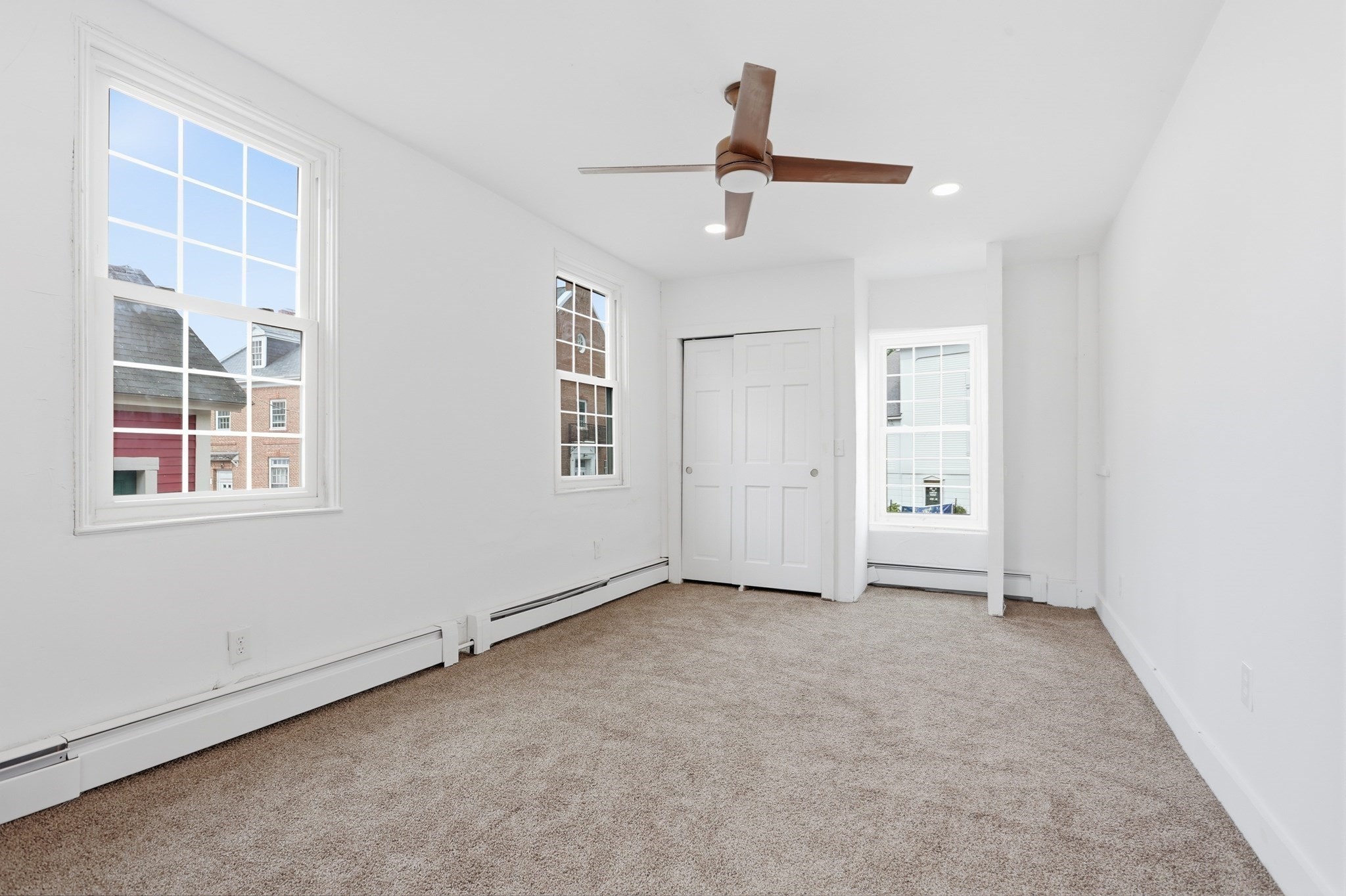 4 Townsend St Property Photo 16