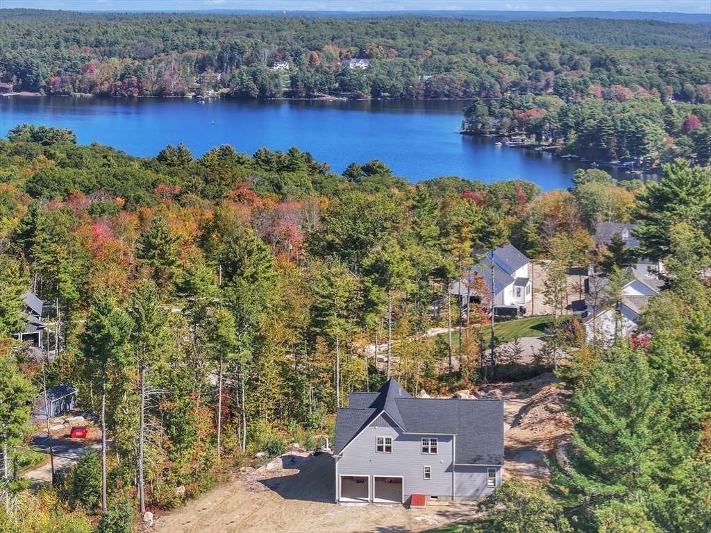 18 Lakeshore Drive Property Photo 2