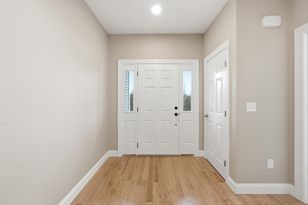 18 Lakeshore Drive Property Photo 6