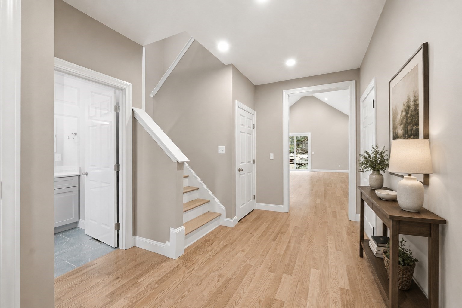 18 Lakeshore Drive Property Photo 8
